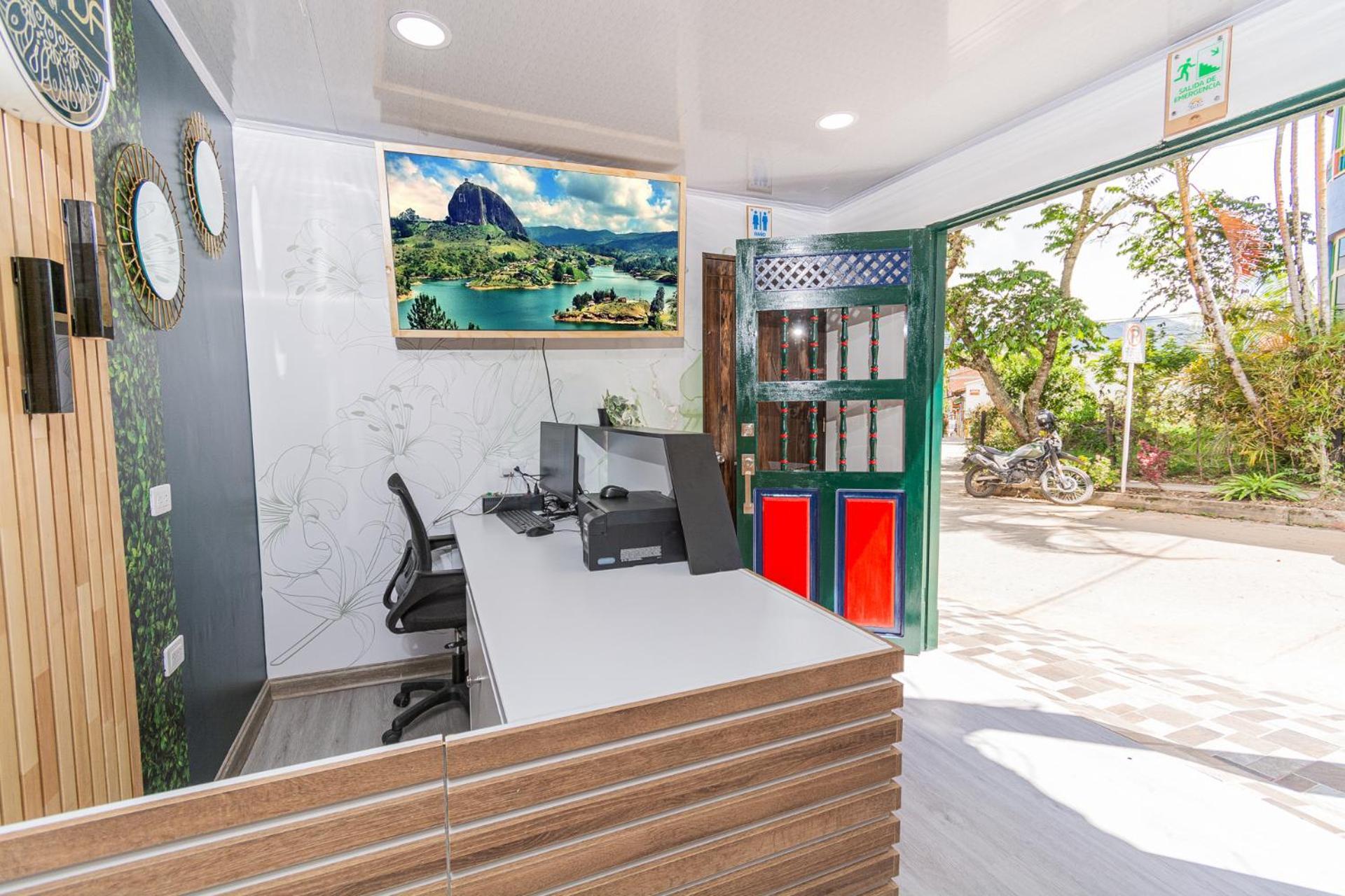 Nomada Hotel Guatapé Dış mekan fotoğraf